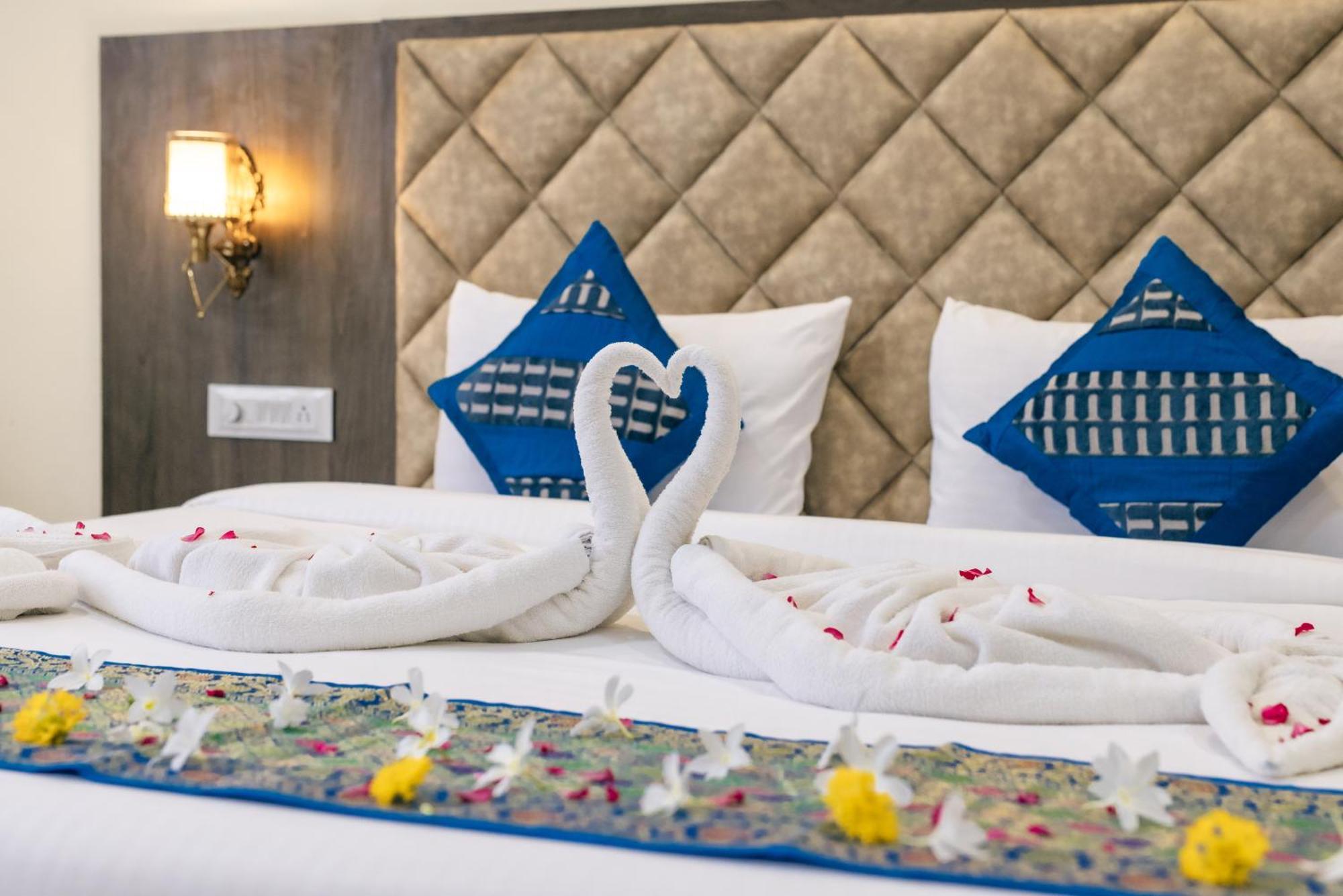 Serenity Hill Resort - A Boutique Resort In Удайпур Екстериор снимка