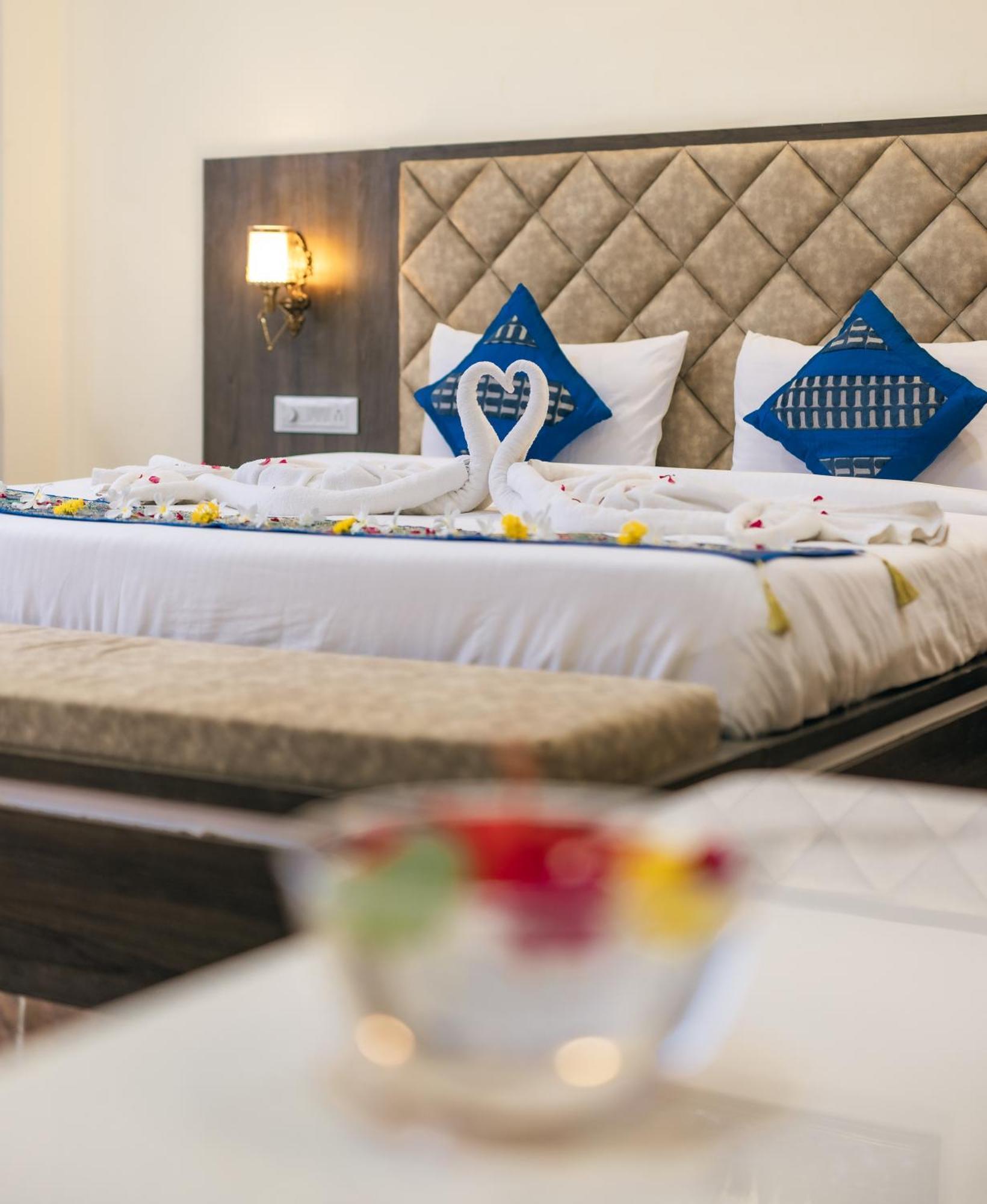 Serenity Hill Resort - A Boutique Resort In Удайпур Екстериор снимка