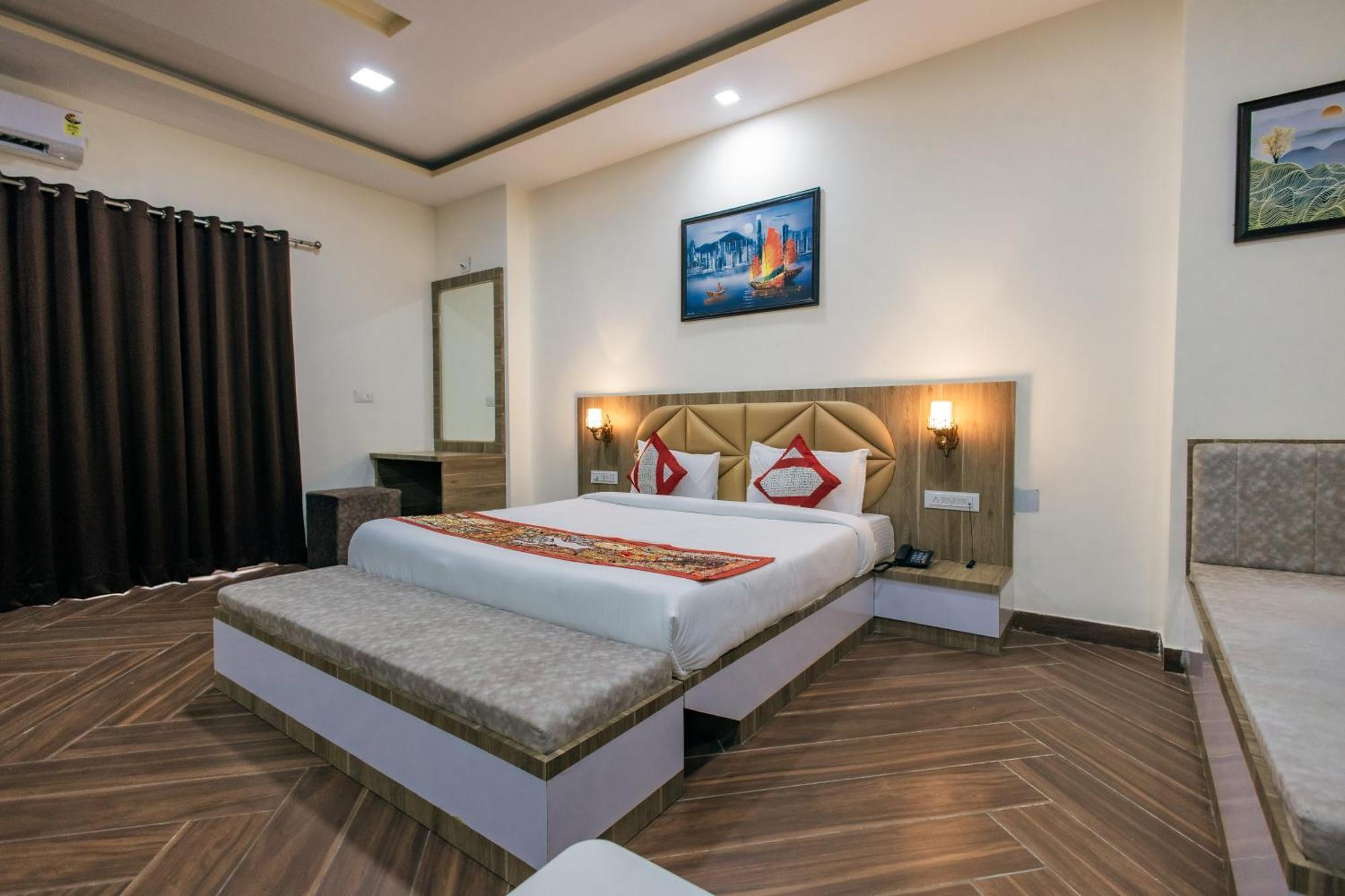 Serenity Hill Resort - A Boutique Resort In Удайпур Екстериор снимка