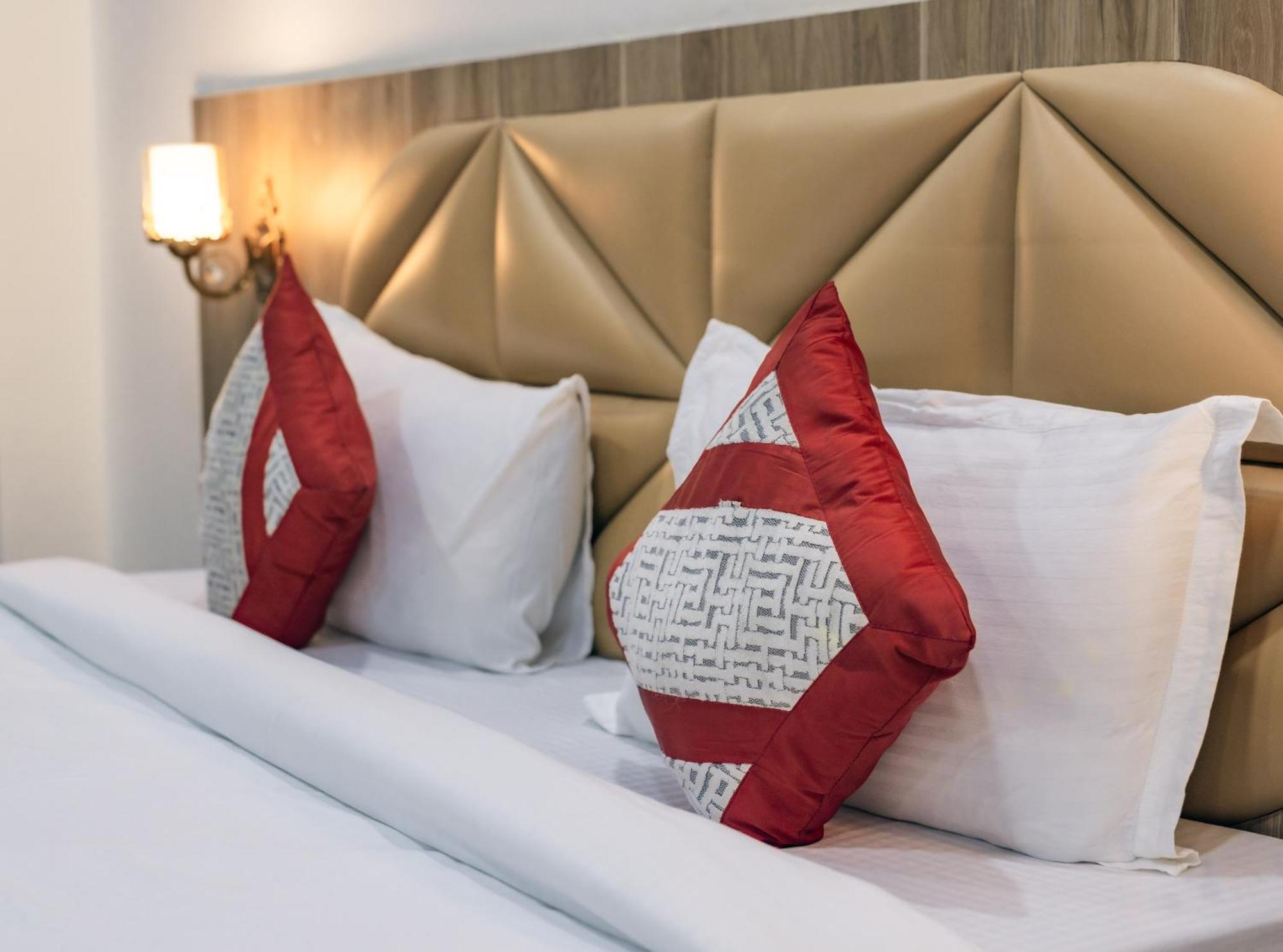 Serenity Hill Resort - A Boutique Resort In Удайпур Екстериор снимка