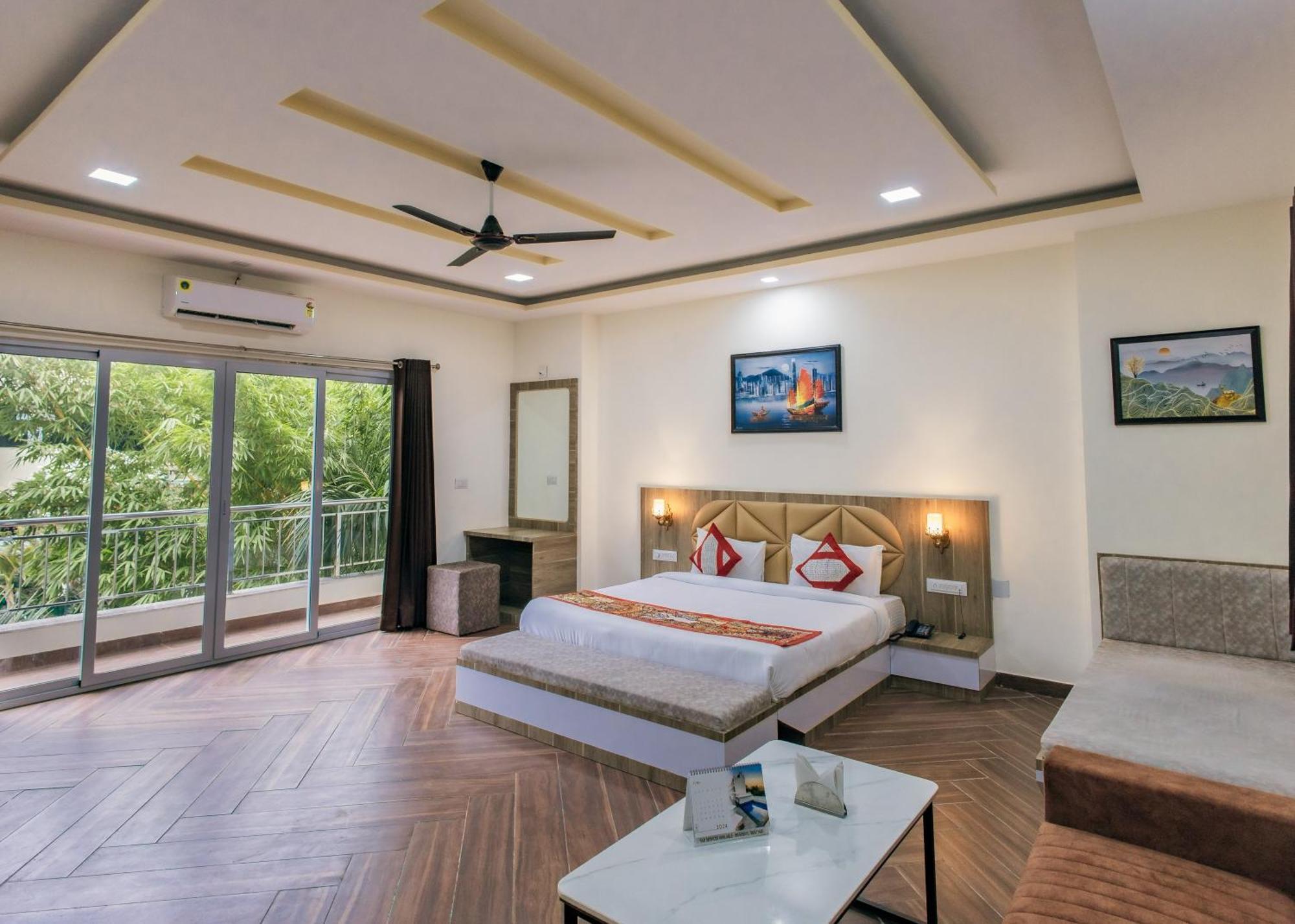 Serenity Hill Resort - A Boutique Resort In Удайпур Екстериор снимка